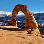 Arches Paradise - Rim Village Vistas 16A3