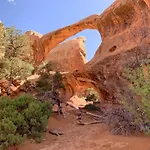 Arches Paradise - Rim Village Vistas 16A3