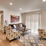 6L Top Floor Redcliff Condo, Pool & Hot Tub
