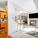 Canyon Wind Casita