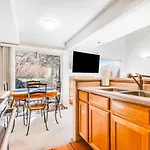 Canyon Wind Casita