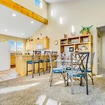 Rim Village D4