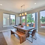 Luxury Moab Vacation Rental With Pool Access!