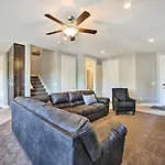 Luxury Moab Vacation Rental With Pool Access!