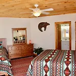 Red Moon Lodge