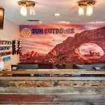 Sun Outdoors Arches Gateway