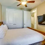 Moab Vacation Rental Pool And Hot Tub Access!
