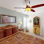Rim Village H4