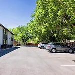 Near Downtown Stylish 2Br With Amazing Patio - 5