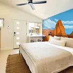 Downtown Kokopelli West #10 - Newly Remodeled Stylish Studio