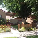 Stellaruby Cottages