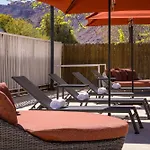 River Canyon Lodge