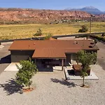 The Shack Private Home & Hot Tub