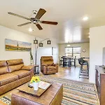Moab Townhome With Patio, Near Arches National Park!