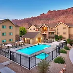 6D Moab Redcliff Condo Pet Friendly Pool And Hot Tub