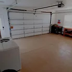 Moab Desert Home, 4 Bedroom Private House, Sleeps 10, Pet Friendly
