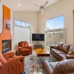 B1- Hidden Valley Villa I Large Patio I Pool And Hot Tub