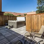 57 Robbers Roost