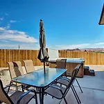 Upscale Moab Townhome With Hot Tub 20 Min To Arches