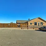 Mountain-View Moab Home With Pool And Hot Tub Access!
