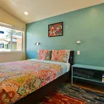 West 10 - Kokopelli West Studio. Downtown Location