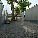 Rsh 6 - Bring The Family. Enough Room For All. Sleeps 10!