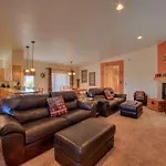 Oleander Place