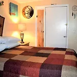 St Danes Pinyon Pine Cabin