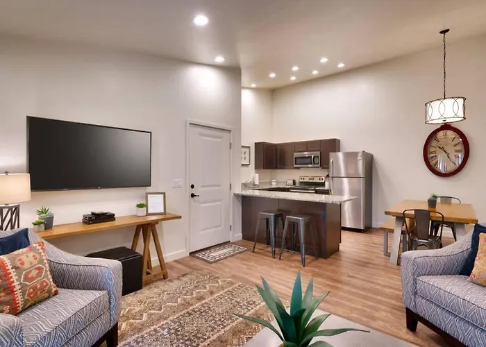 2L Top Floor Redcliff Condo