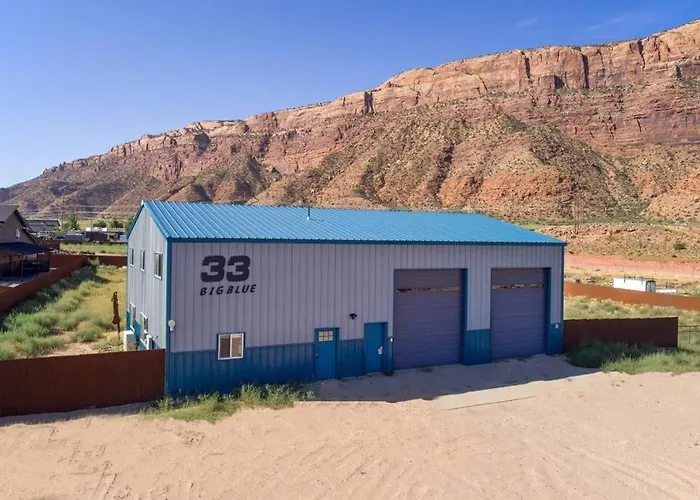 Big Blue - Moab\'S Adventure Basecamp!