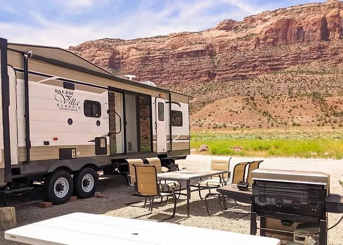 Redrock Moab Destination Rv Site 5