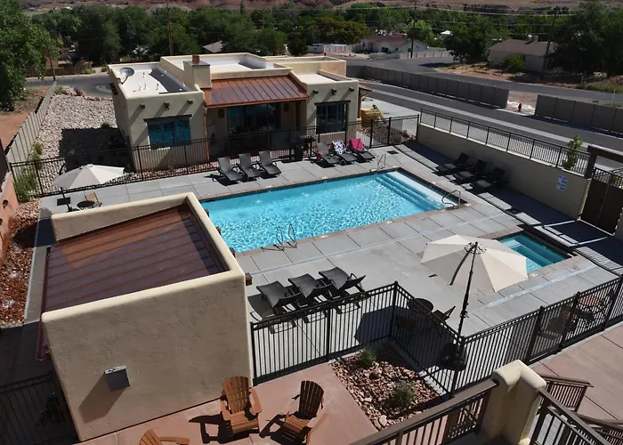 New Lodge In The Heart Of Moab, Utah