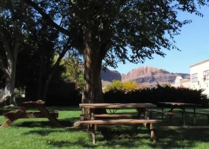 The Virginian Inn Moab Downtown