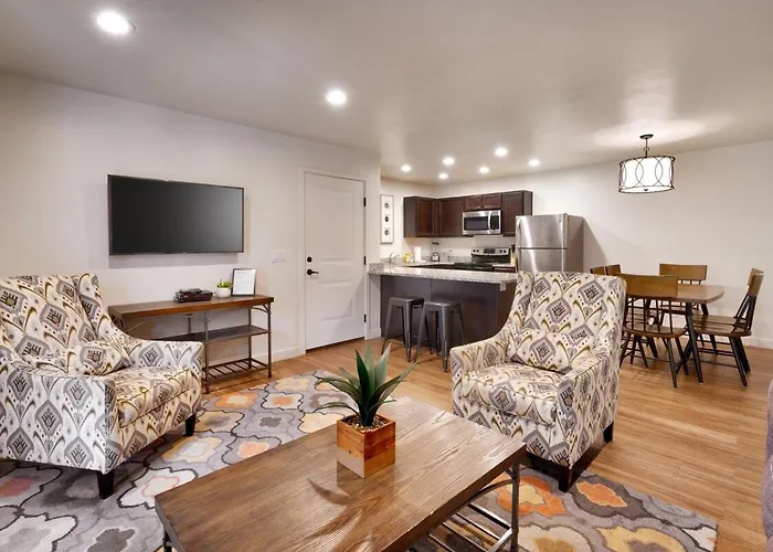 6D Moab Redcliff Condo Pet Friendly Pool And Hot Tub