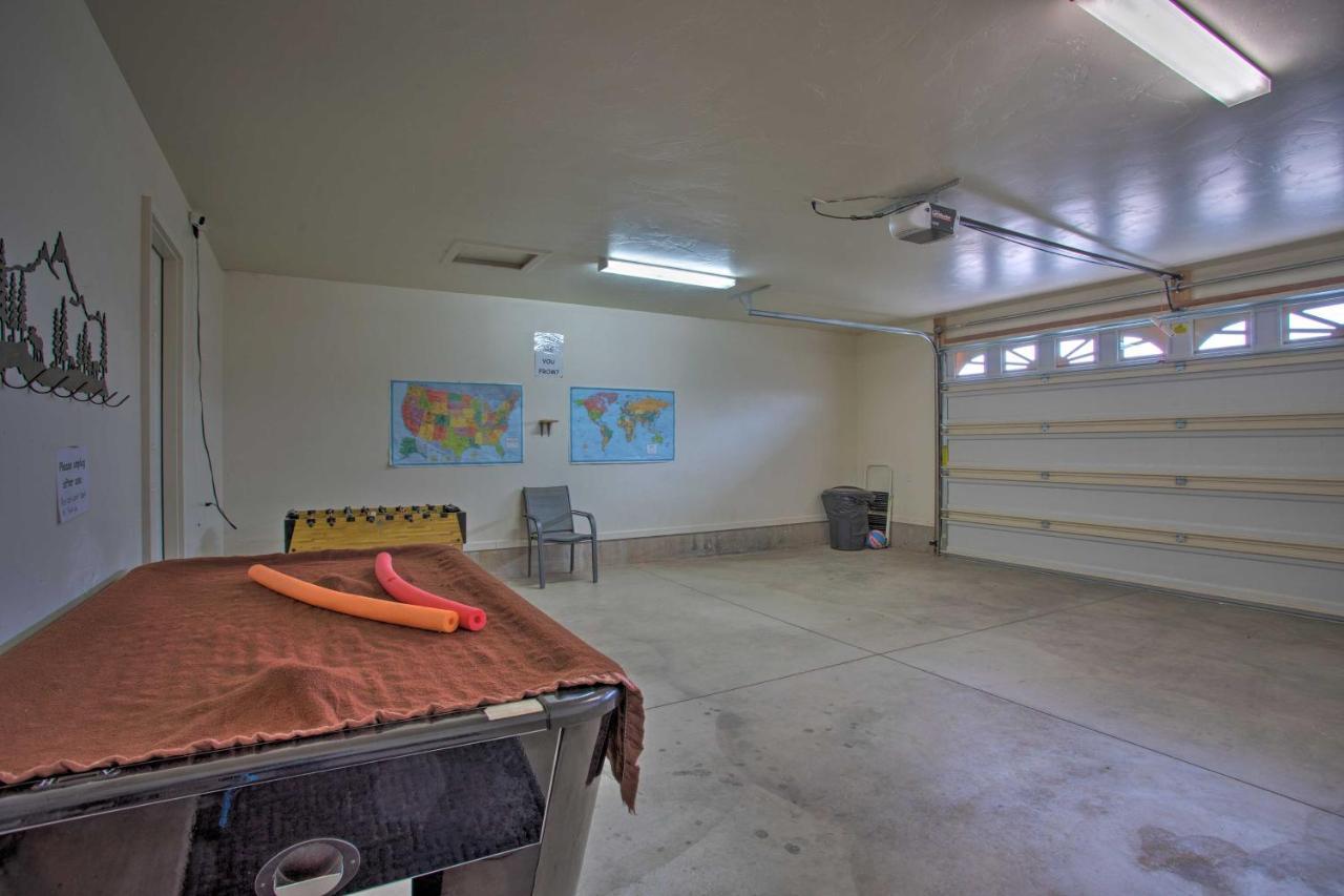 Modern Townhome With Shared Pool And Hot Tub! * Moab