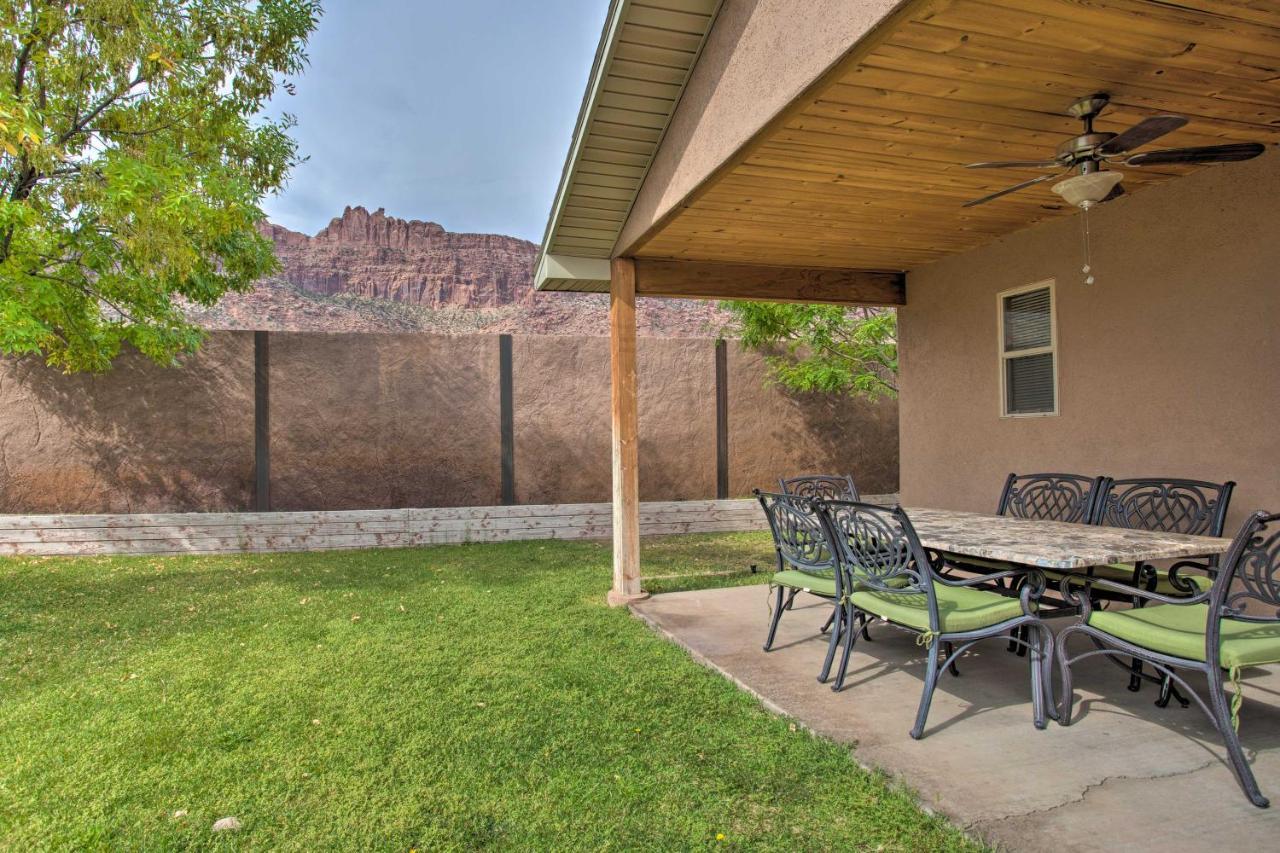 Modern Townhome With Shared Pool And Hot Tub! Holiday home *