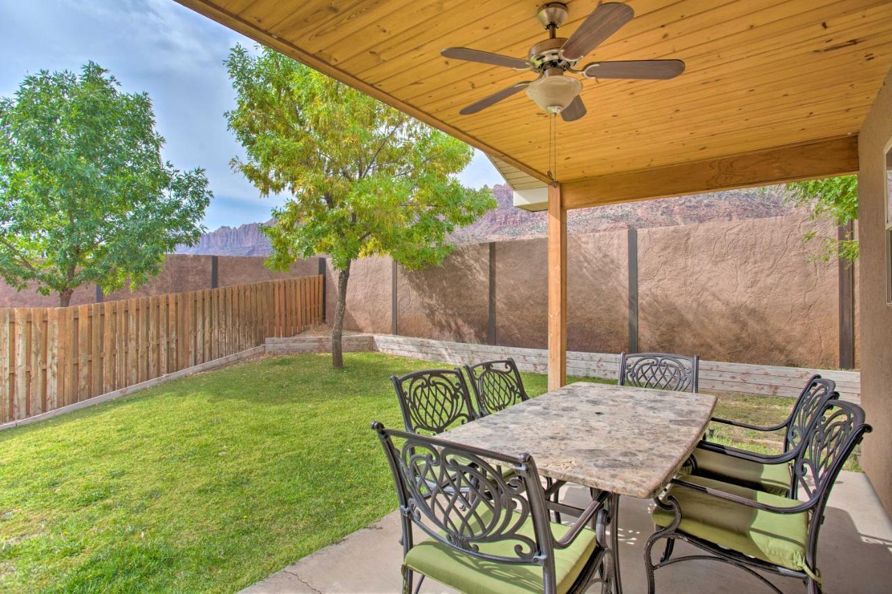 Modern Townhome With Shared Pool And Hot Tub! Holiday home *