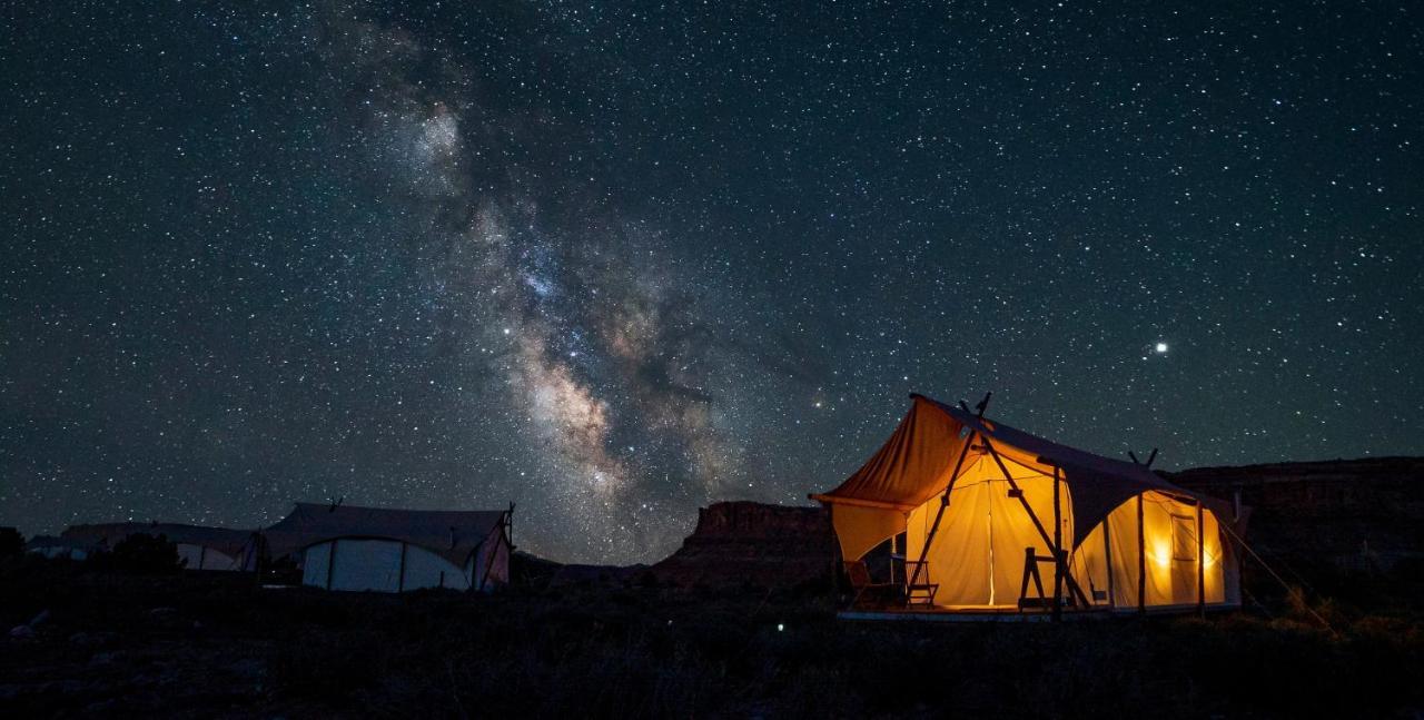 Under Canvas Luxury tent