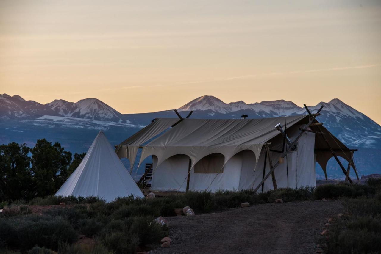 Under Canvas Luxury tent 3*
