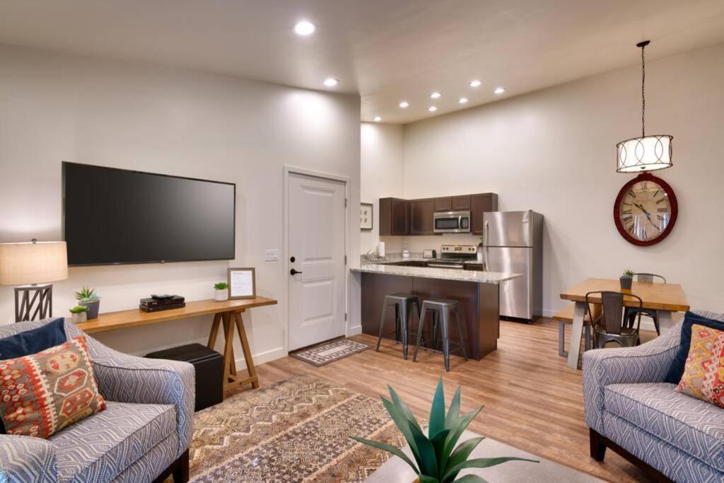 Apartment 2l Floor Redcliff