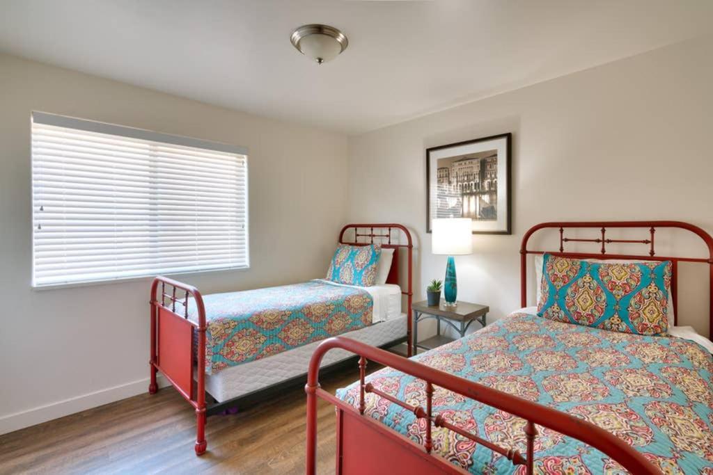 5h Our Redcliff Condo, Pool & Hot Tub Apartment Moab
