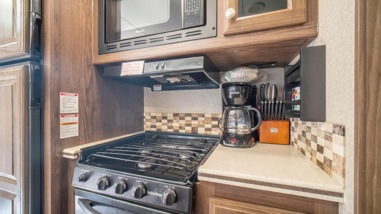 Outdoor Glamping Rockwood Trailer Ok28 Apartment Moab