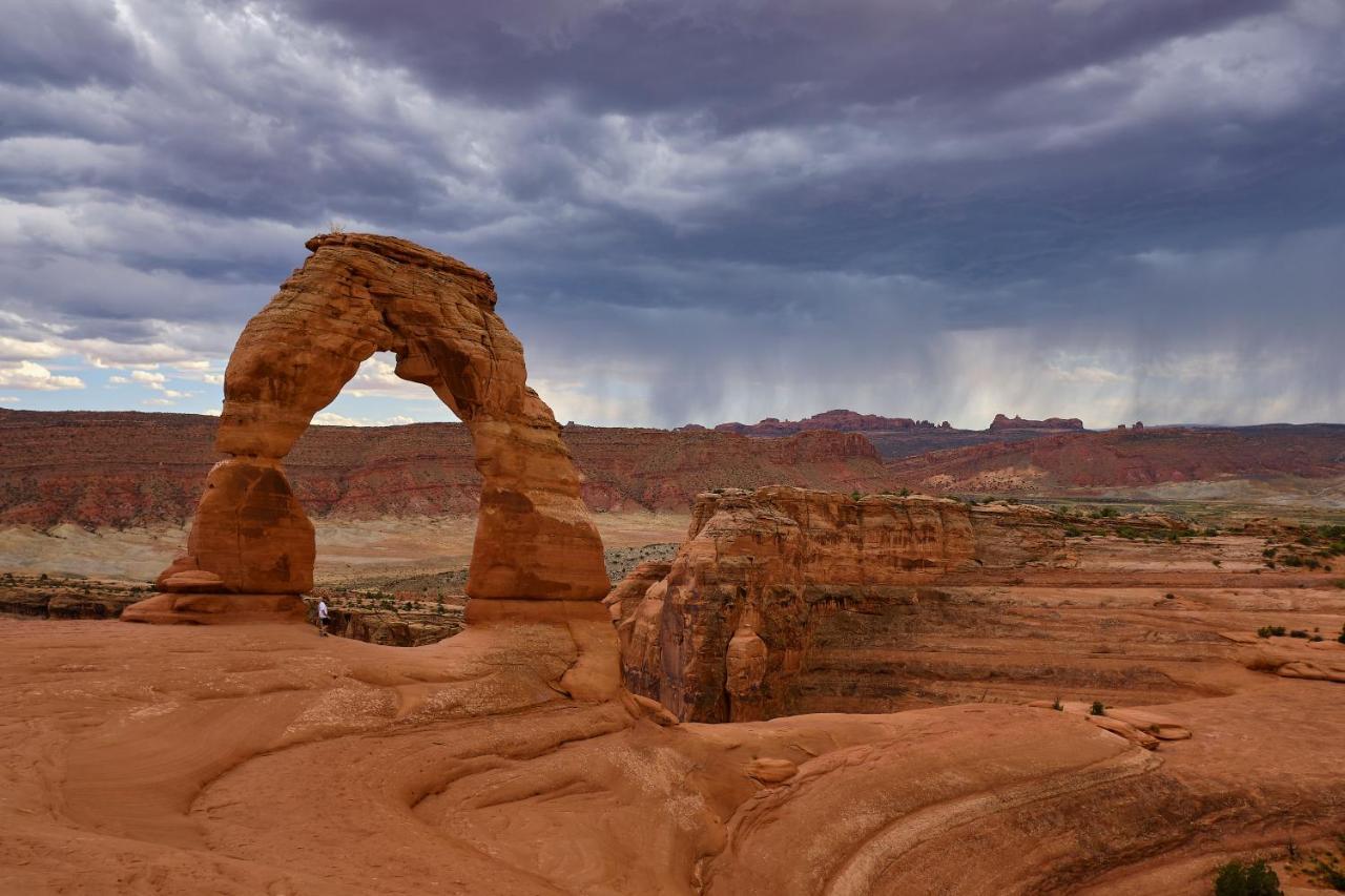 Scenic View & Hotel Moab