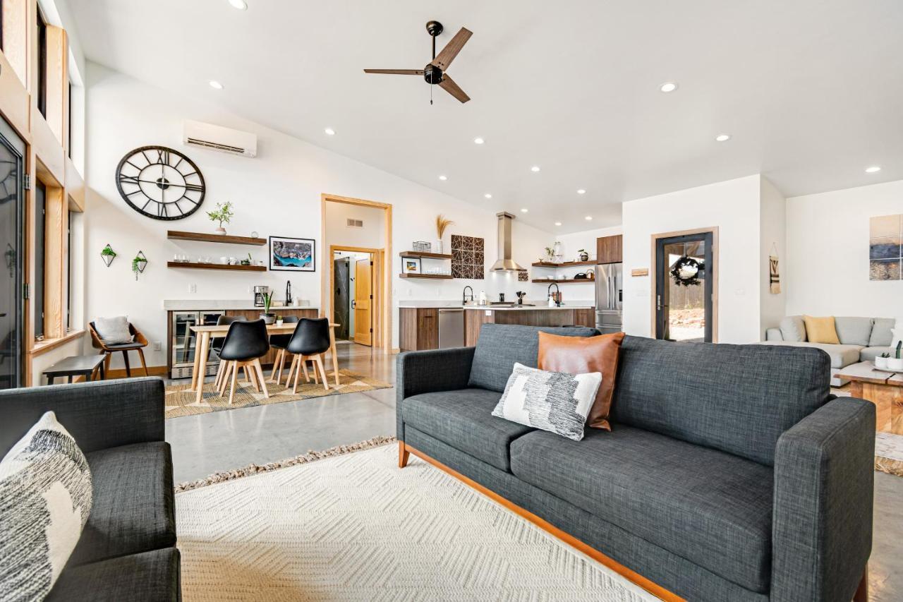 Mt Peale House * Moab