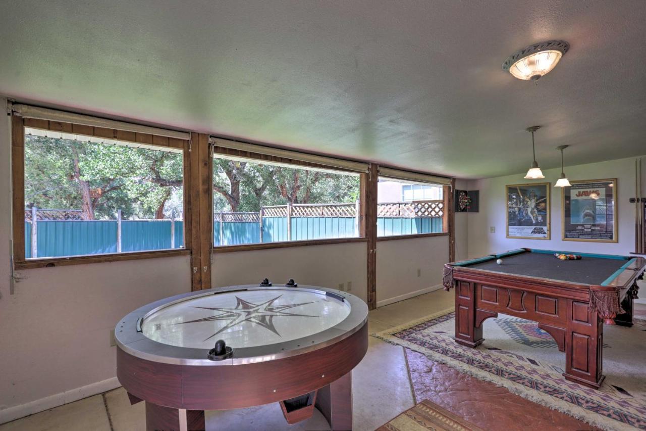 Red Rock Rambler With Hot Tub And Views! Holiday home *