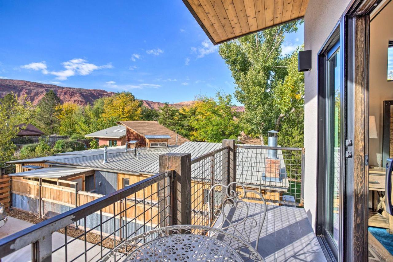 Sleek And Modern Townhome, 3 Blocks To Main St!