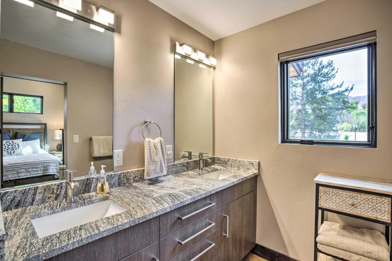 Holiday home Sleek And Modern Townhome, 3 Blocks To Main St! Moab