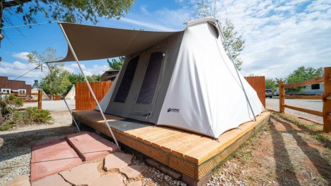 Funstays Glamping Setup Tent In Rv Park #1 Ok-t1