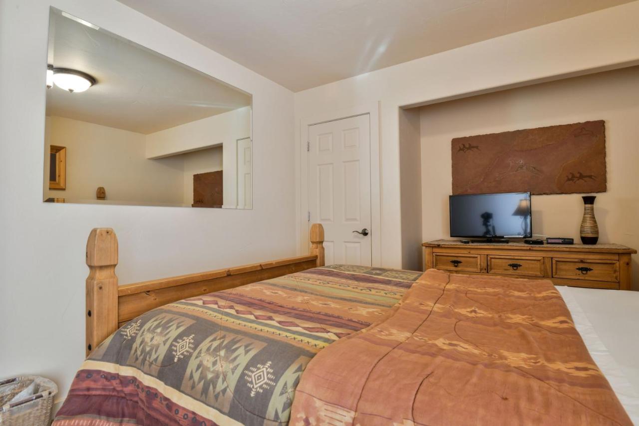 Rv M4 - Get Away And Great Price For The Family! Holiday home Moab