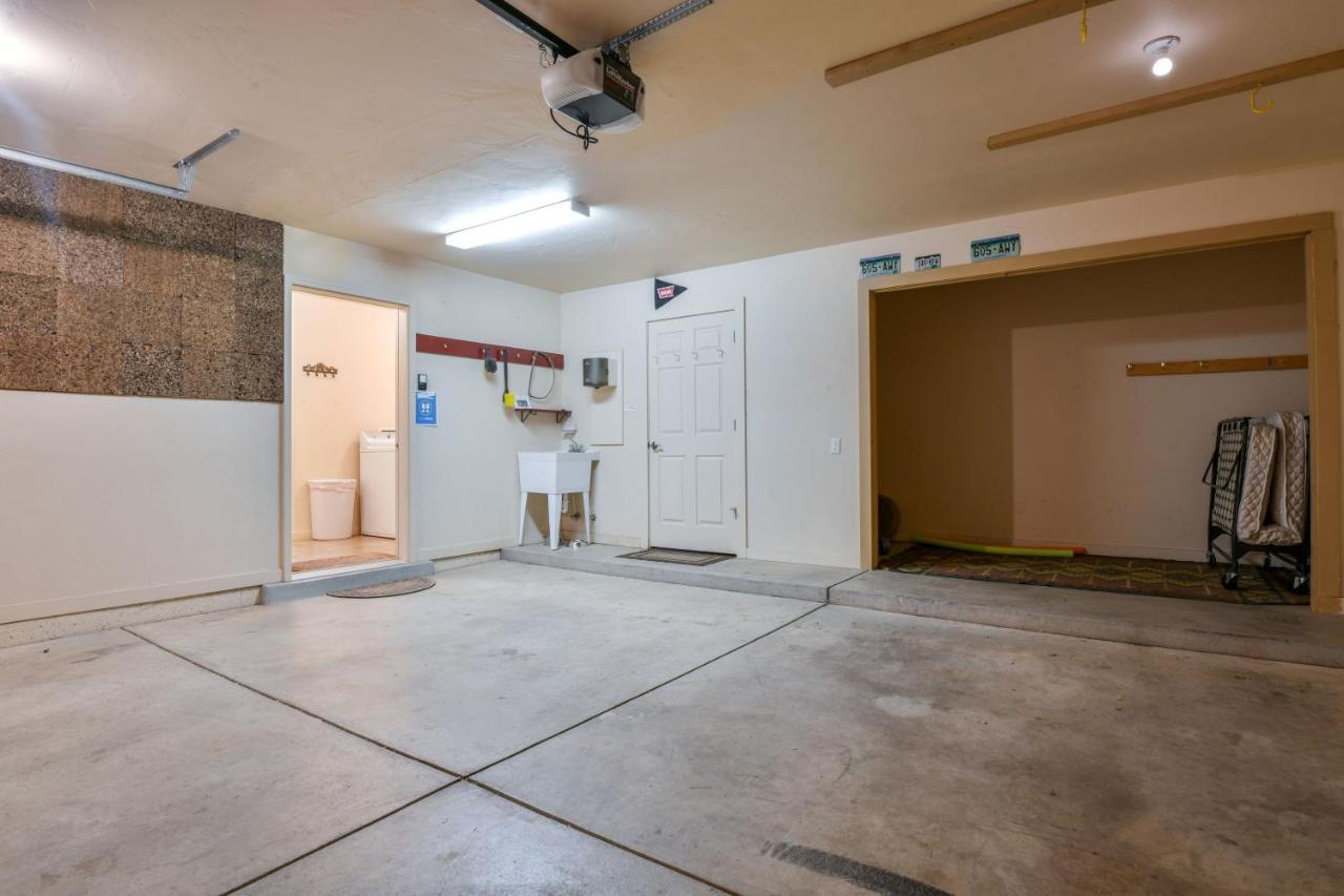 Rv M4 - Get Away And Great Price For The Family! Holiday home Moab
